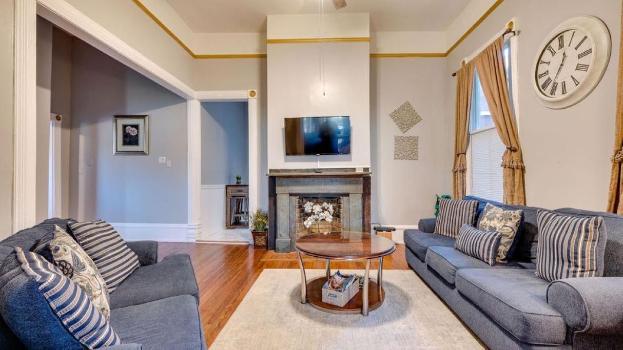 サバンナElegant 2 Bed Directly On Forsyth Parkアパートメント エクステリア 写真