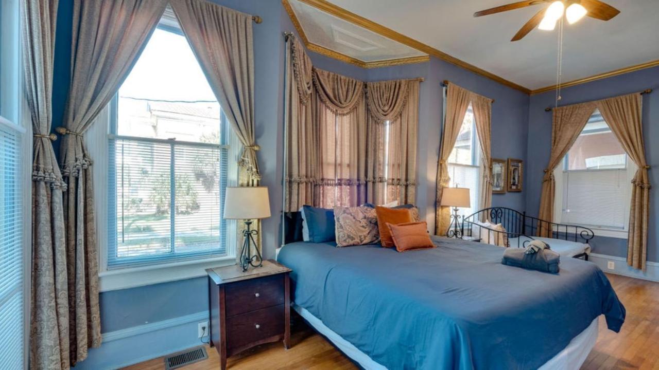 サバンナElegant 2 Bed Directly On Forsyth Parkアパートメント エクステリア 写真