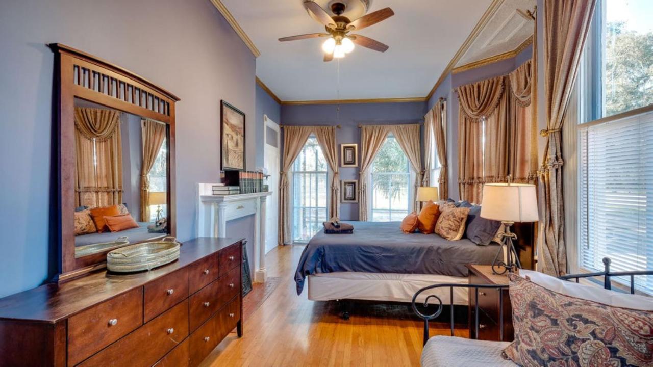 サバンナElegant 2 Bed Directly On Forsyth Parkアパートメント エクステリア 写真
